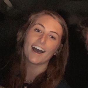 Meet your Posher, Courtney